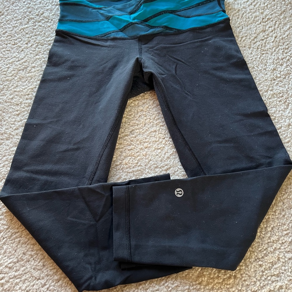 Lululemon - Picture 2 of 4